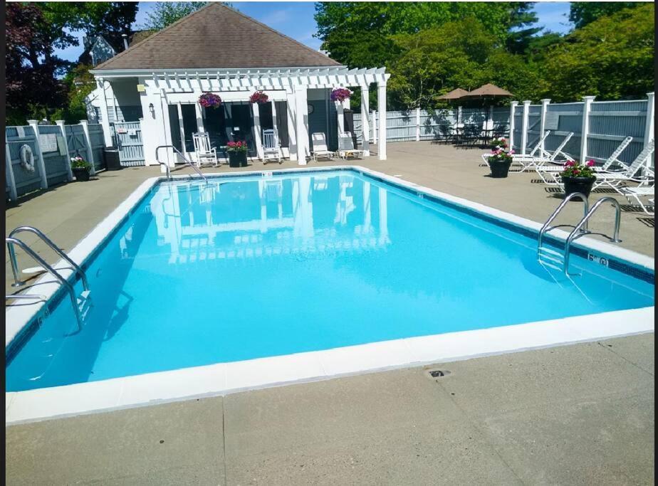 Cozy French Style Villa- 3 Bed-Casino-Pools-Jacuzzi Norwich Luaran gambar